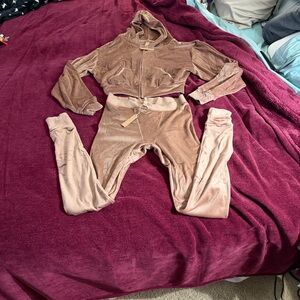 SKIMS Brown Velour Cropped Hoodie (XL)  and Jogger (L)  Set. BNWT